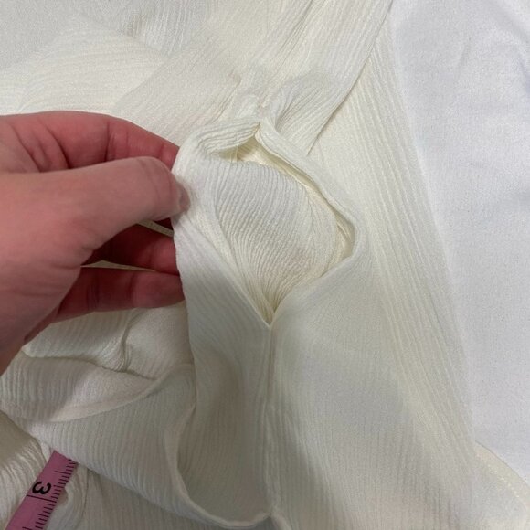 Vince Yoke Front Black Trapunto Tunic Top in White- Medium - Picture 6 of 9